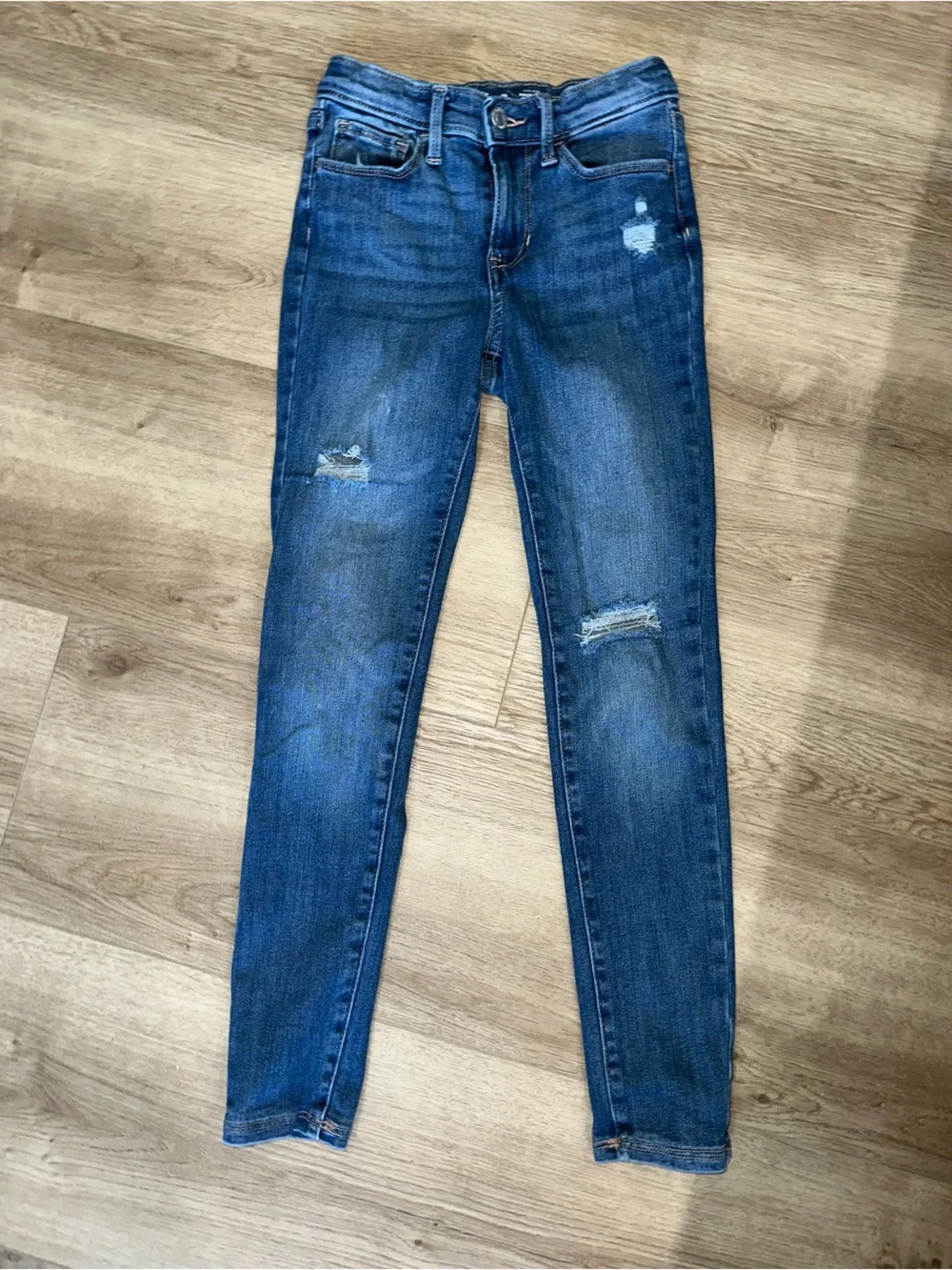 Old Navy Girls Distressed Blue Skinny Jeans